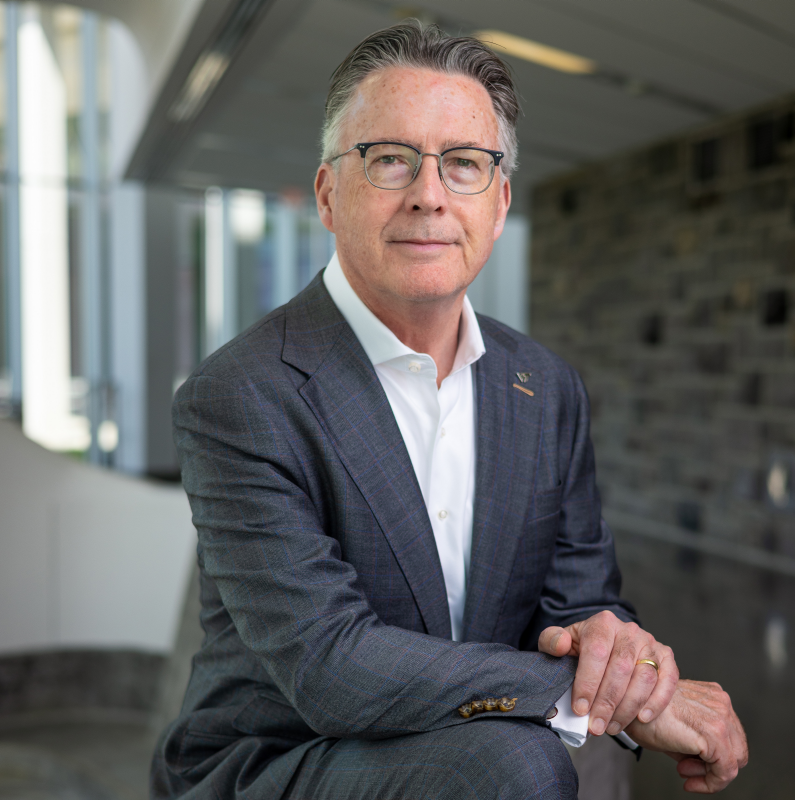 Professor Paul Quiqley