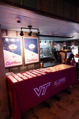 D.C. Pylon Society Society members come together to celebrate consecutive years of giving