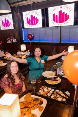 D.C. Pylon Society Society members come together to celebrate consecutive years of giving